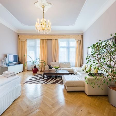 Wenceslas Square Apartment Prague Extérieur photo