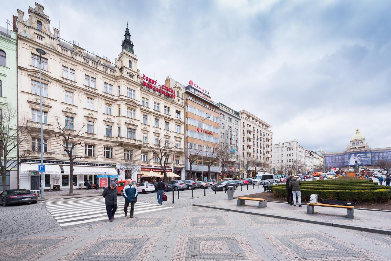 Wenceslas Square Apartment Prague Extérieur photo