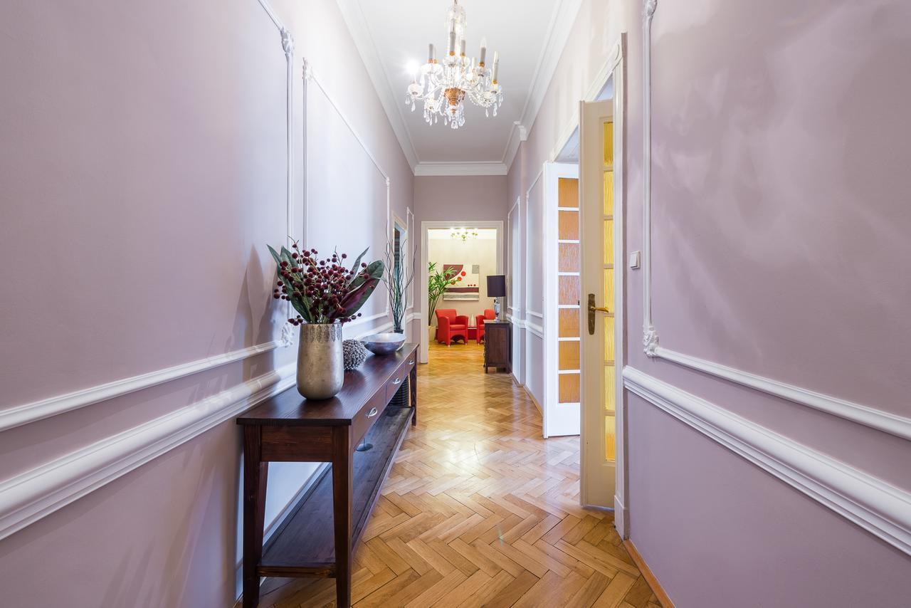 Wenceslas Square Apartment Prague Extérieur photo