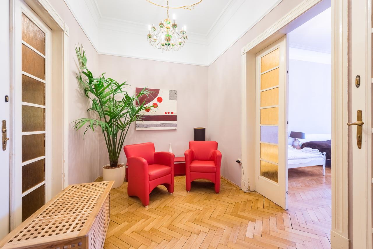 Wenceslas Square Apartment Prague Extérieur photo